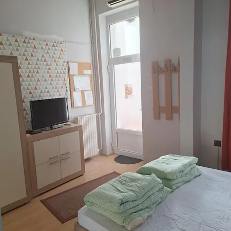 Centar 6a Apartment Novi Sad